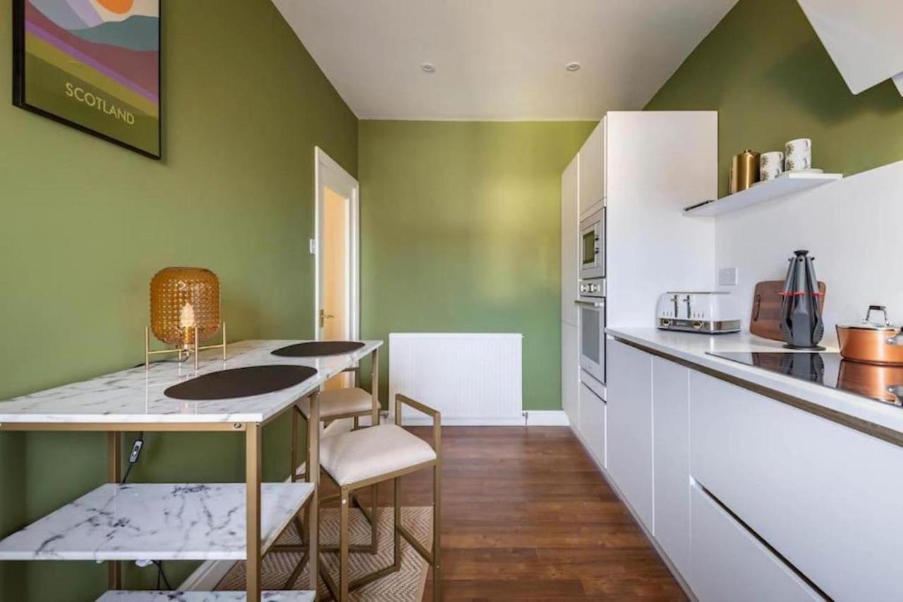 Arbroath Luxury Apartment In Mcm Style Ngoại thất bức ảnh